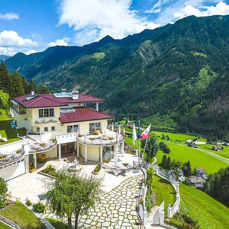 B&B Das Land-Palais - Private Mountain Hideaway Selva dei Molini Exterior photo